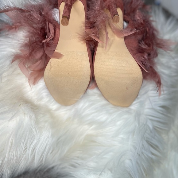 Mauve lace up feather heel - Picture 5 of 6